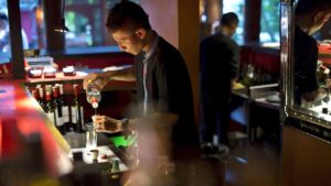 Fakta Unik Dunia Bar yang Jarang Diketahui